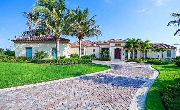 Best Interlocking Driveway Pavers  in Harrisville, UT